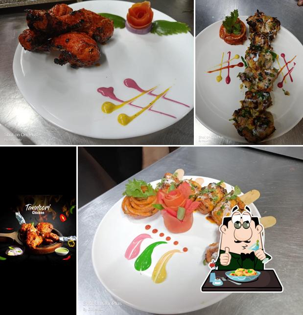 Tandoori chicken at Hotel Pariwar