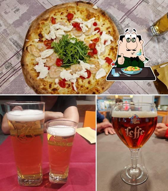 Cibo al Bar Pizzeria Da Mario Snc Di De Rosa Armando & C