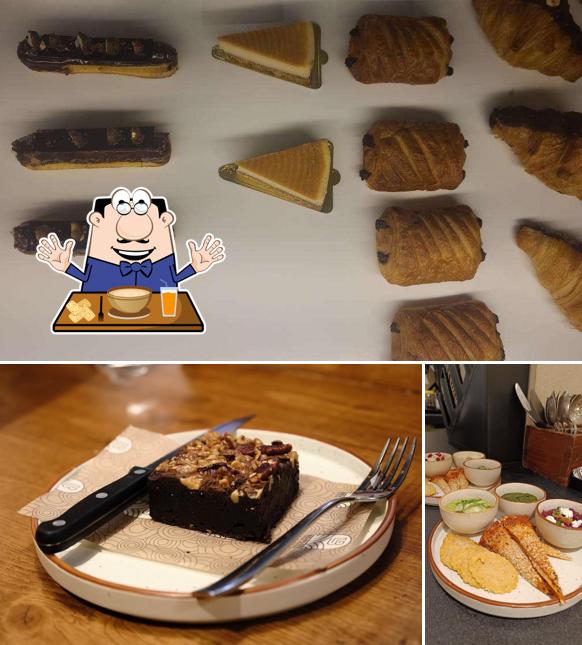 Hummus at Beanlore Coffee Roasters - HSR Layout