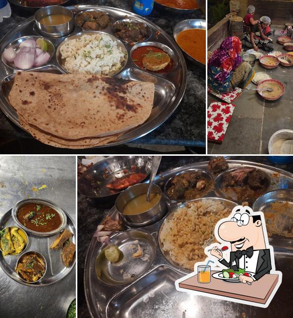 Meals at HOTEL 7/12