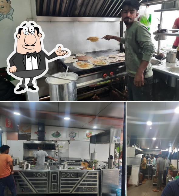 The interior of Veeresh Davangere Benne Dose Delights Badami Nagar Hubli