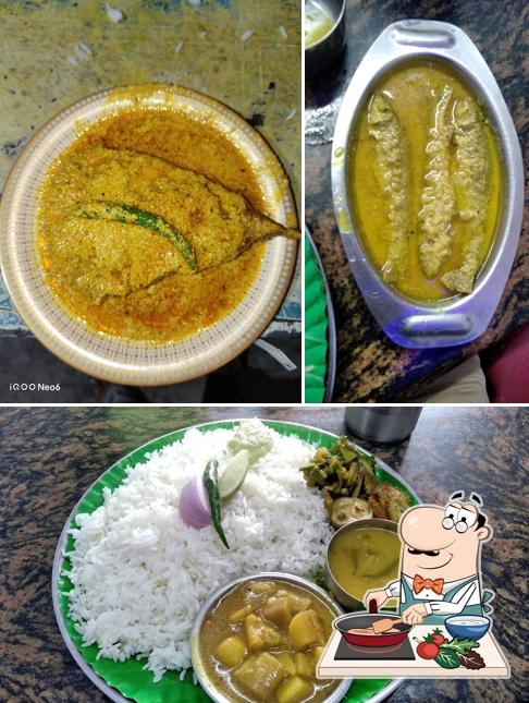 Chicken curry at POPULAR HOTEL