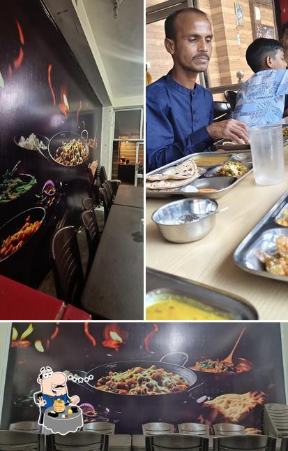 Food at STREET KITCHEN & RESTAURANT