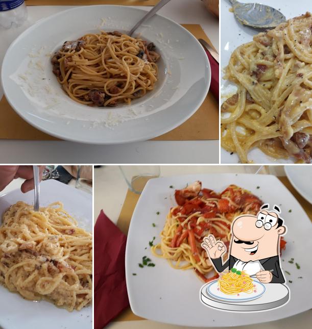 Spaghetti alla carbonara al Sisters
