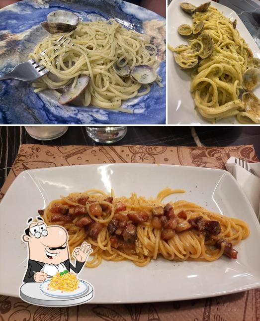 Spaghetti alla carbonara al Caffè Meraviglia