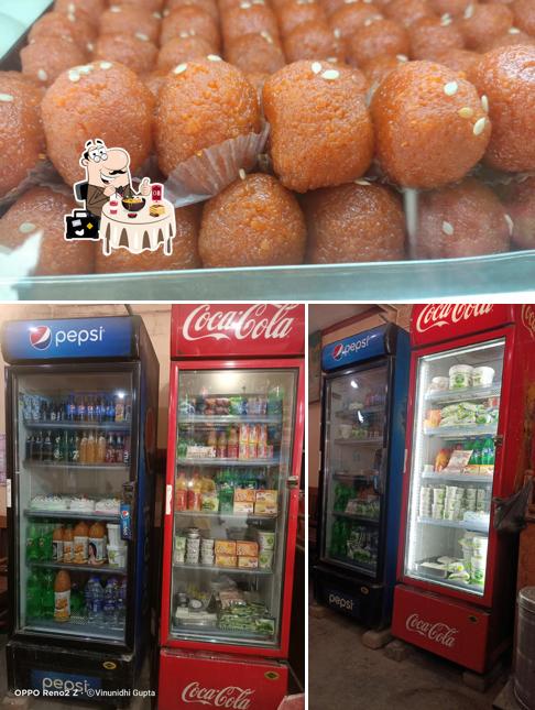 Food at Manoj Sweets and chat House, Mansurpur, Vaishali