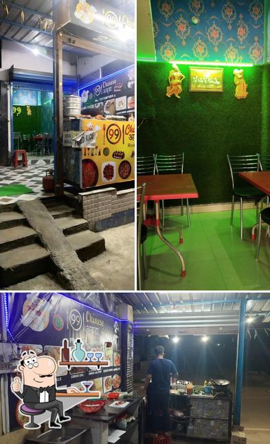 The interior of Chinese Adda