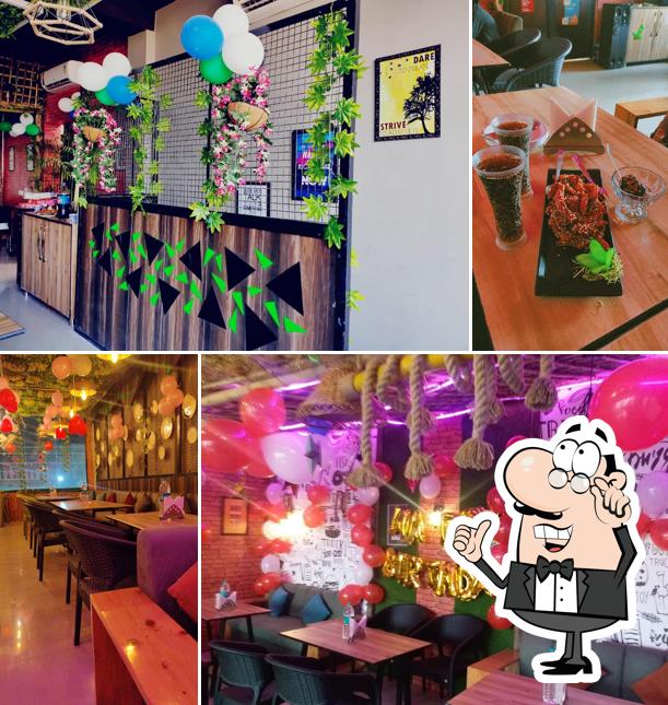 Check out how Green Leaf Cafe looks inside