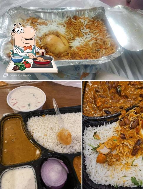 Chicken curry at GK Dhaba