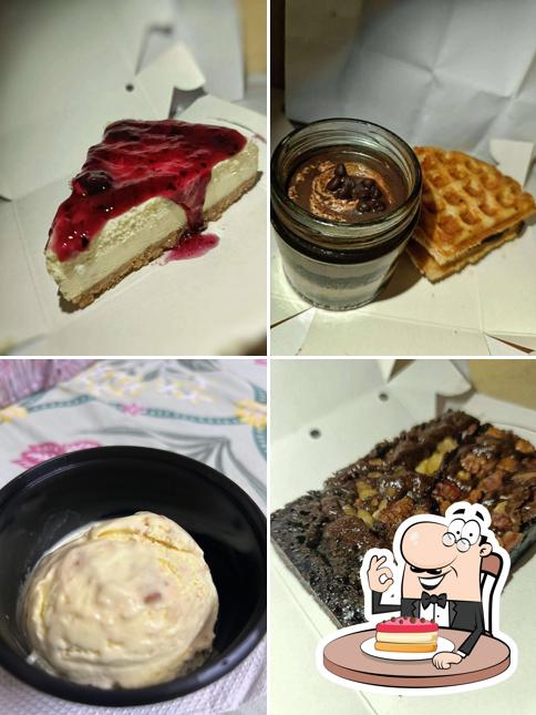 Cheesecake at Sinful Desserts
