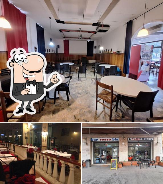 Gli interni di Bar Rosso Blu