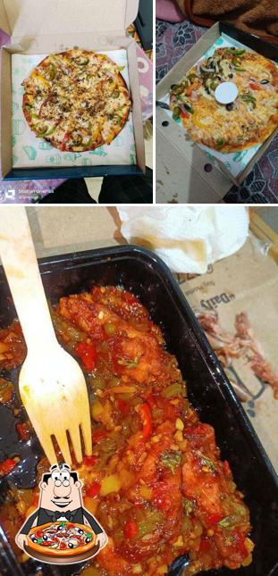 Get pizza at Nom 365