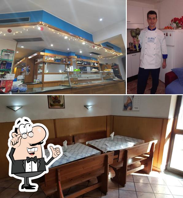 Dai un'occhiata agli interni di L'Angolo Del Panino