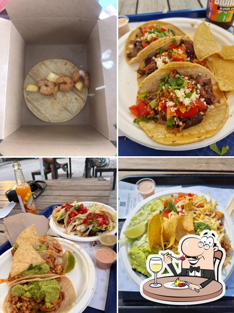 Platti al Chili & Limes, Mexican Tacos, BTC