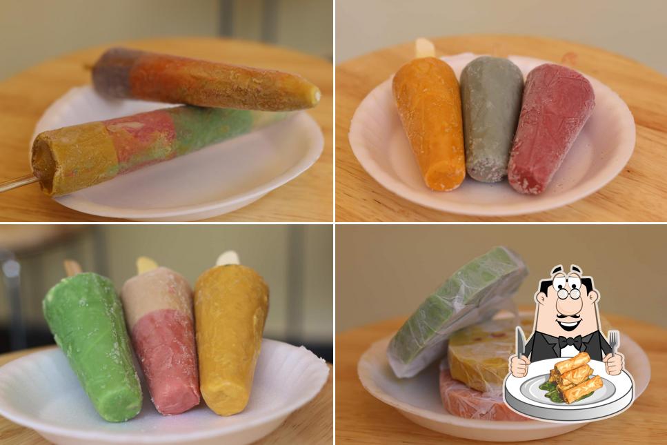 Spring rolls at Kulfi Treat