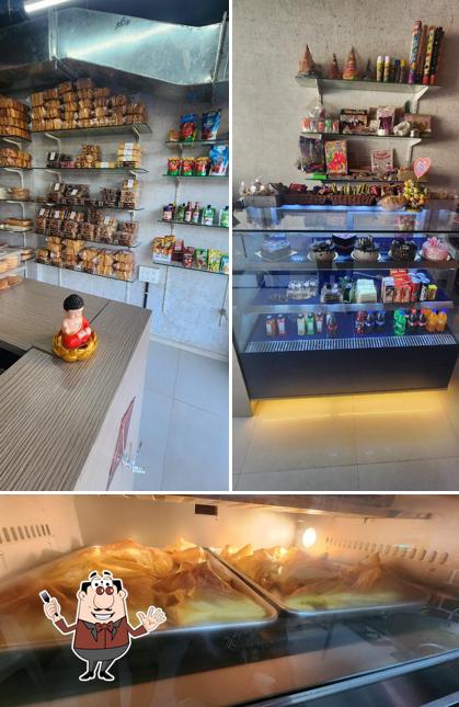 Meals at De Baker's & more