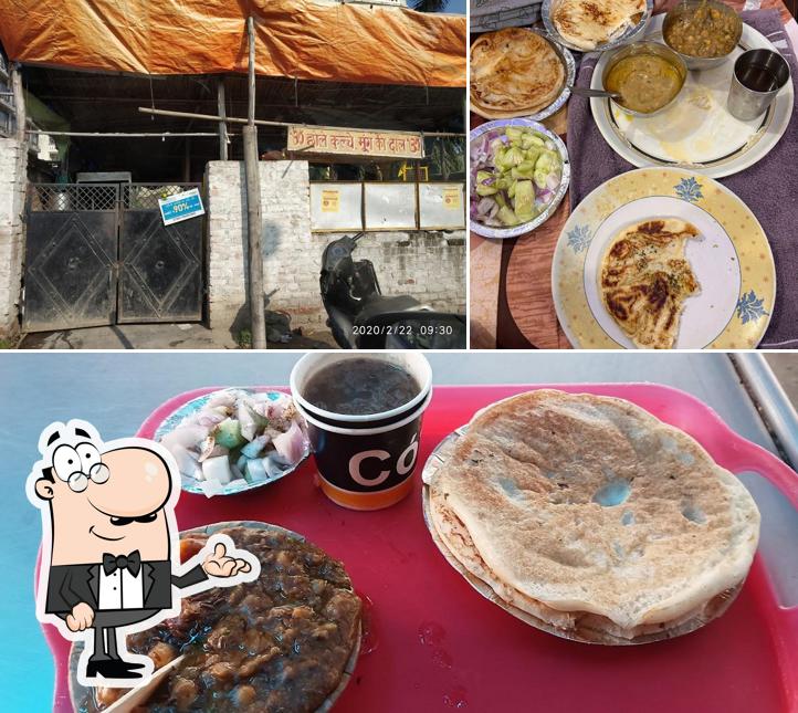 The interior of Rohitash chhole kulche