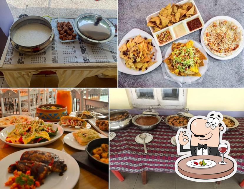 Meals at Utmal Club, North Club