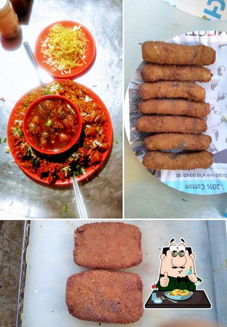 Food at Kolkata Delight
