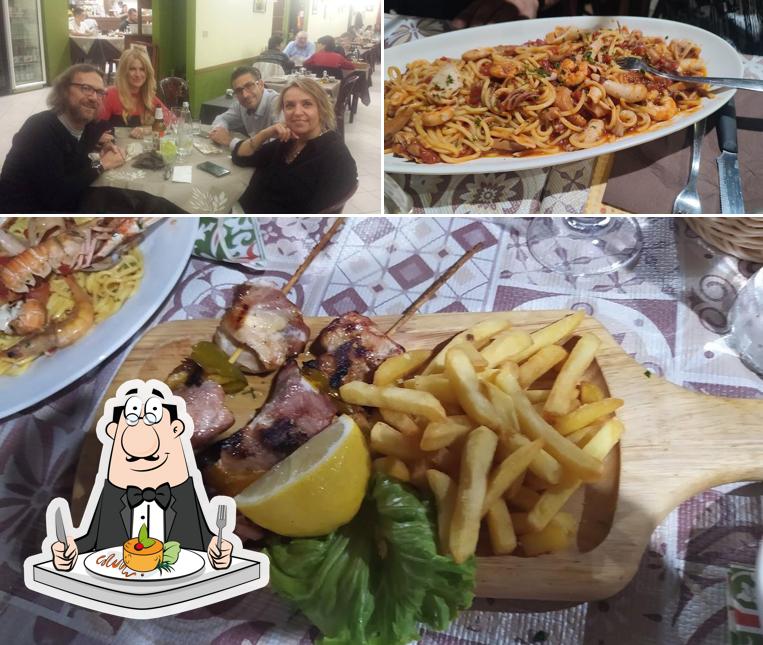 Cibo al Ristorante Pizzeria Il Grottino