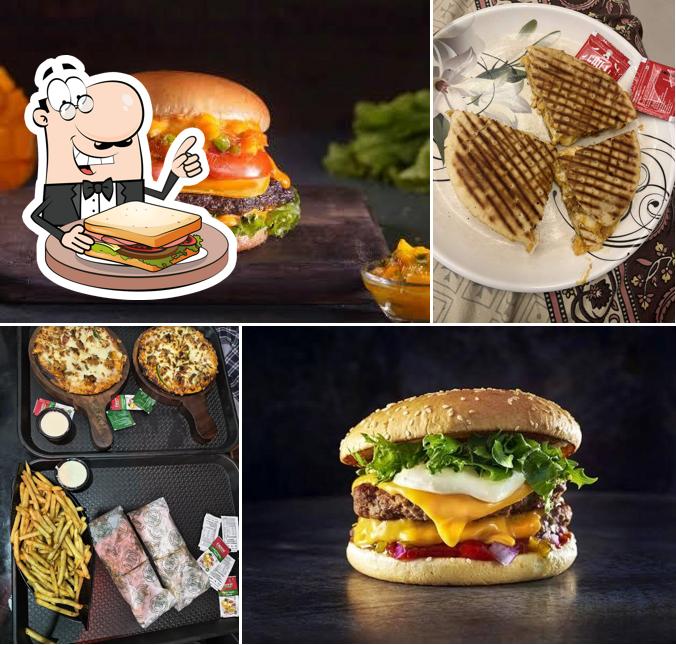 Grilled cheese sandwich at LEEZ BURGER HOUSE