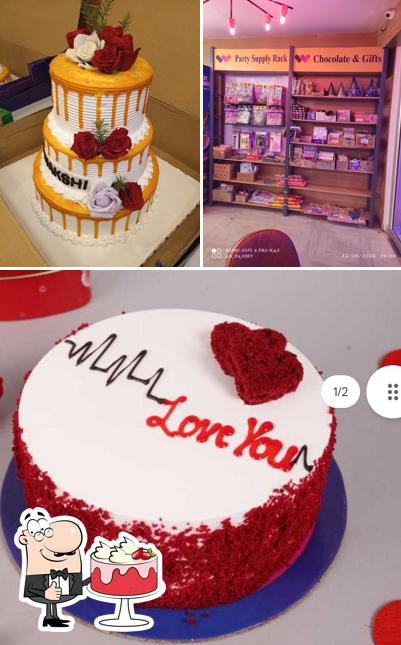 Red velvet cake at Winni Cakes & More ( Madhuvan Cafe )