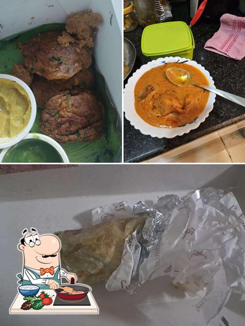 Chicken curry at Lucknowee - Nawabi Rolls & Kebabs