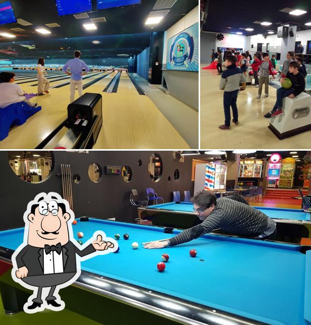 Dai un'occhiata agli interni di Bowling Manhattan