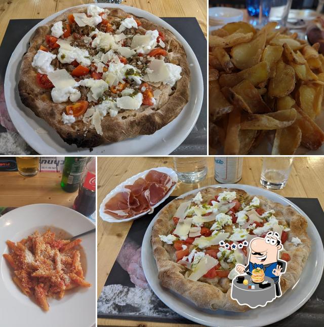 Food at Pizzeria Paola Ancona