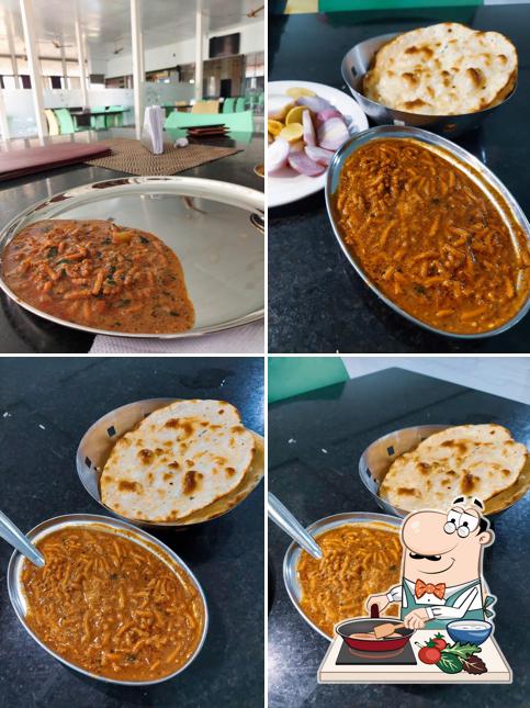Chicken curry at Appa Dhabha Hotel Restaurant Pure Veg