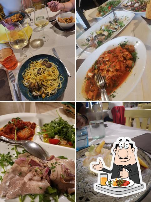 Platti al Trattoria Sa Nassa