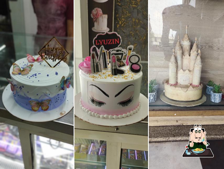 Food at Taj Bakery & Cake Shop