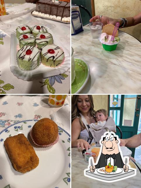 Platti al Pasticceria Casa Del Dolce