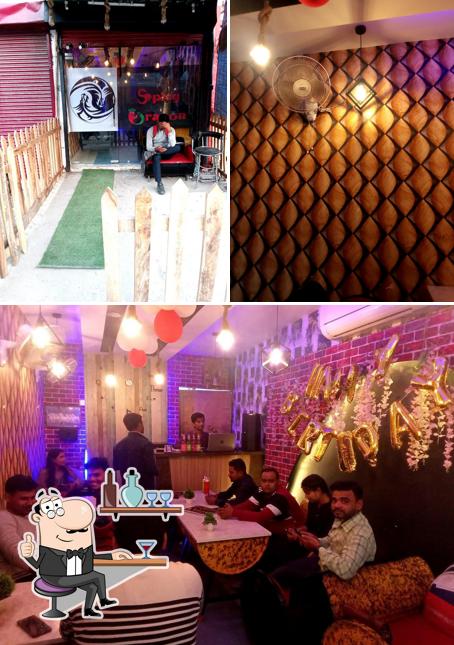 The interior of Spicy Dragon