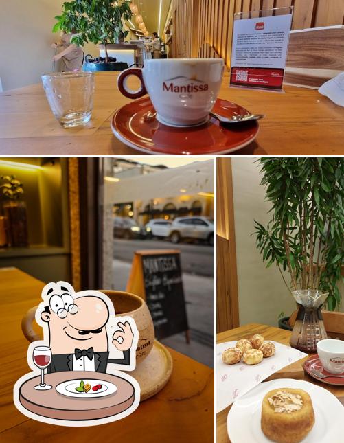 Cafeteria Mantissa