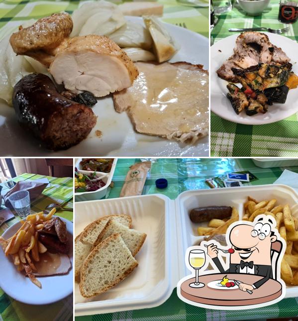 Cibo al Refettorio del pellegrino