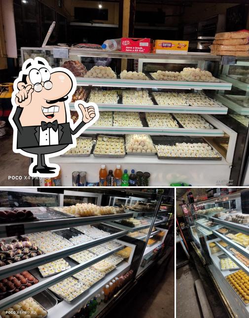 The restaurant's interior and food