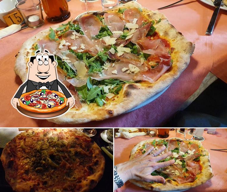 Ordina tra le molte varianti di pizza
