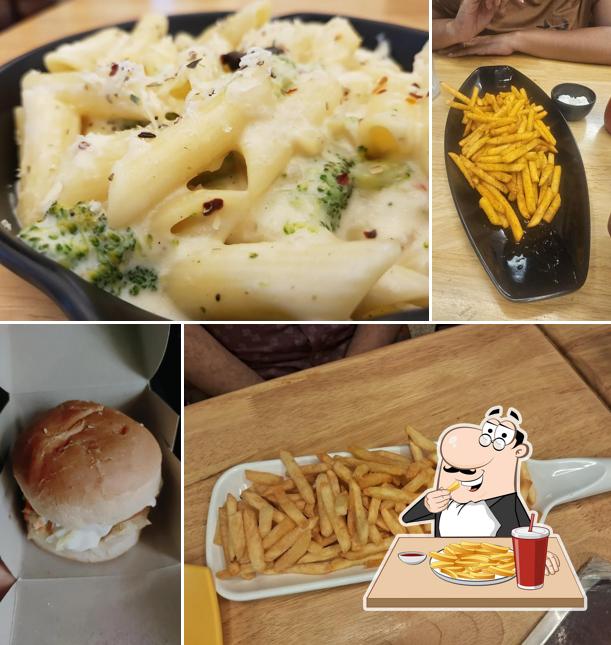 French fries at Bella Cia Cafee