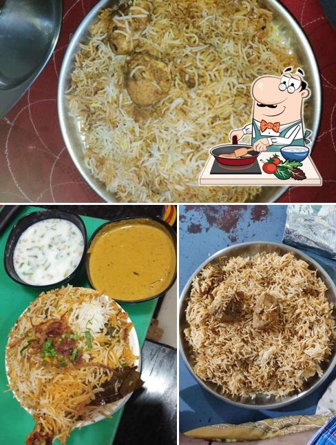 Chicken curry at FRIENDS BIRYANI POINT