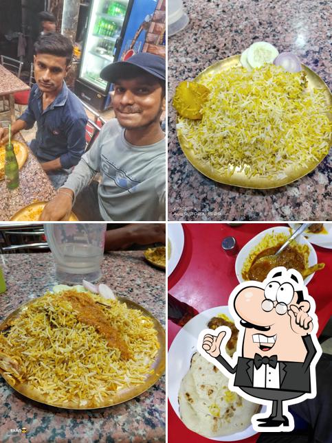 Check out how Dadavhai Biryani looks inside