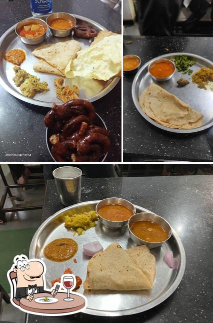 Food at Hotel Sadanand