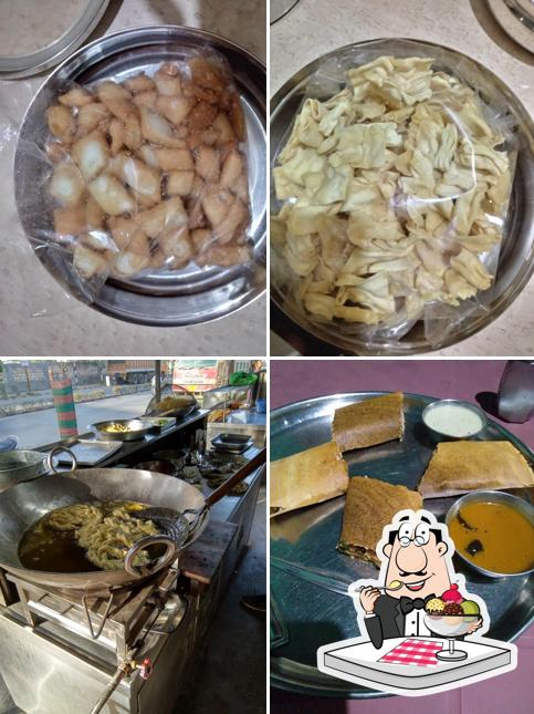 Shree Balaji Gathiya & Farsan