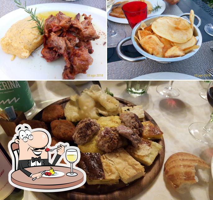 Platti al Azienda Agricola Agrituristica I Videtti Di Vicini Mirko