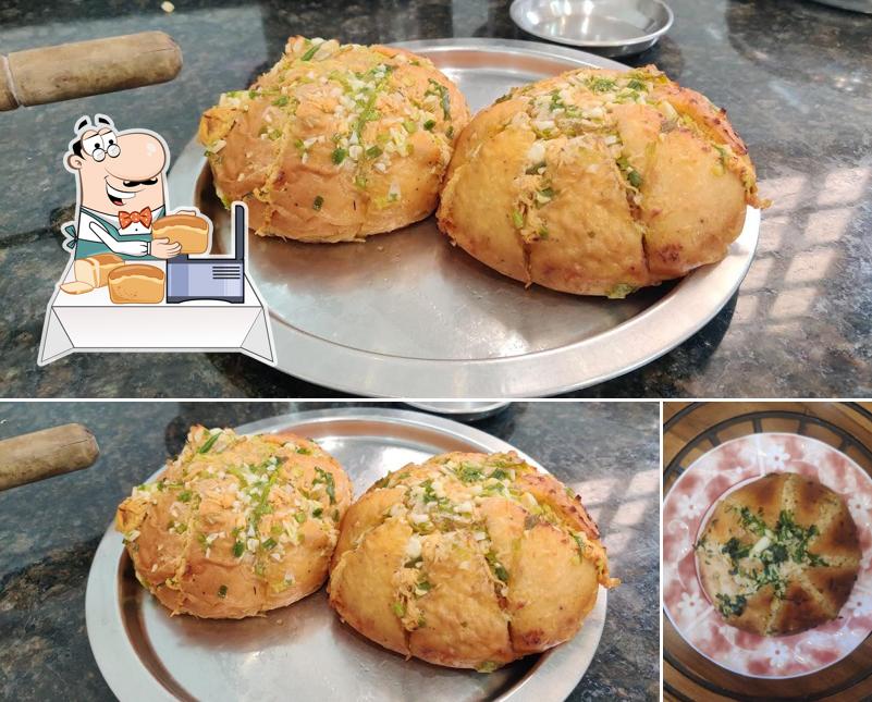 Garlic bread at Mysa by The Sweet Tooth