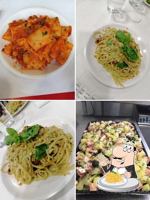 Spaghetti alla carbonara al L'arte del Caffè