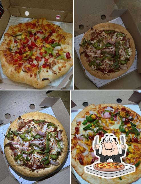 Get pizza at Pizza Hut Metro Junction Mall Kalyan, Thane