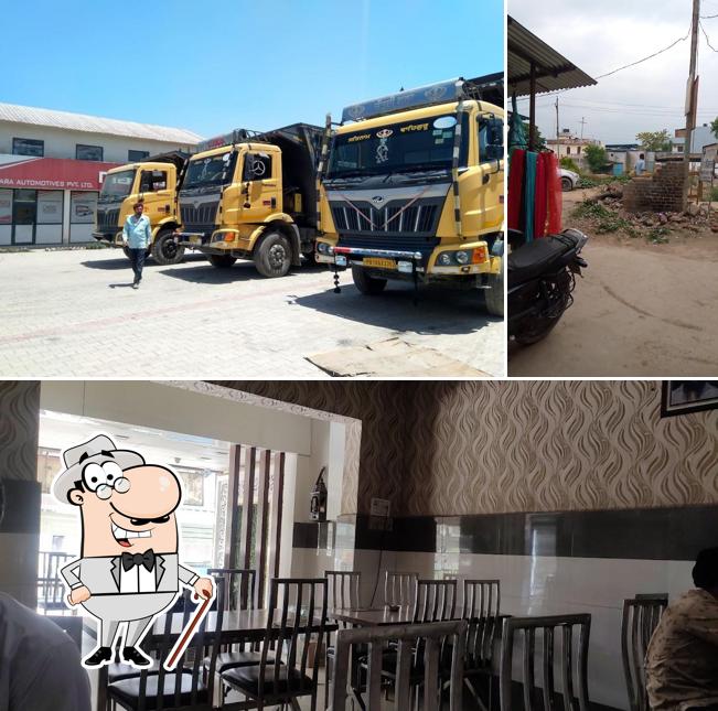 The photo of exterior and interior at Pal da dhaba