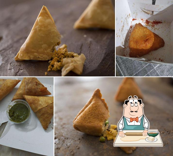 Samosa at Samosa Singh