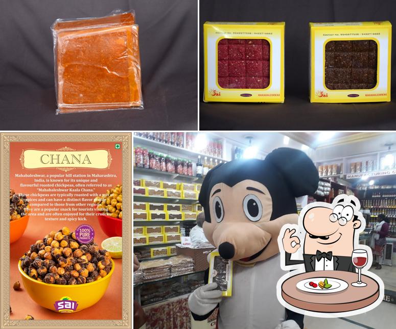 Food at SAI CHIKKI - THE FUDGE CORNER
